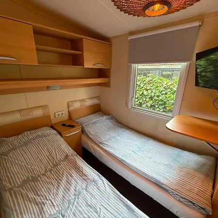 Apartment Veluwe - Private Jacuzzi, Pool & Kids Club