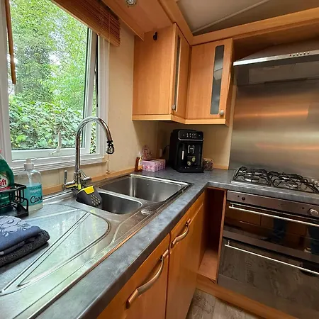 Veluwe - Private Jacuzzi, Pool & Kids Club Apartment *