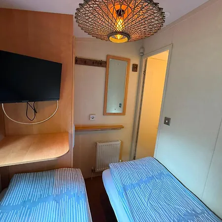 Veluwe - Private Jacuzzi, Pool & Kids Club * Hoenderloo