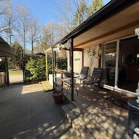 Veluwe - Private Jacuzzi, Pool & Kids Club Hoenderloo